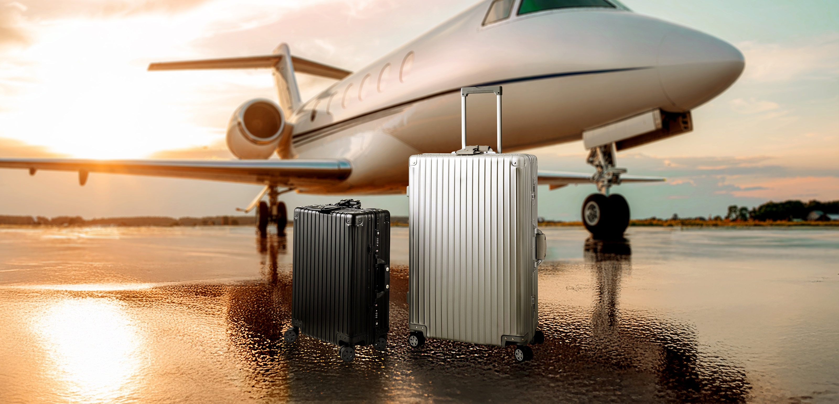 アルミニウム スーツケース《Voyager》