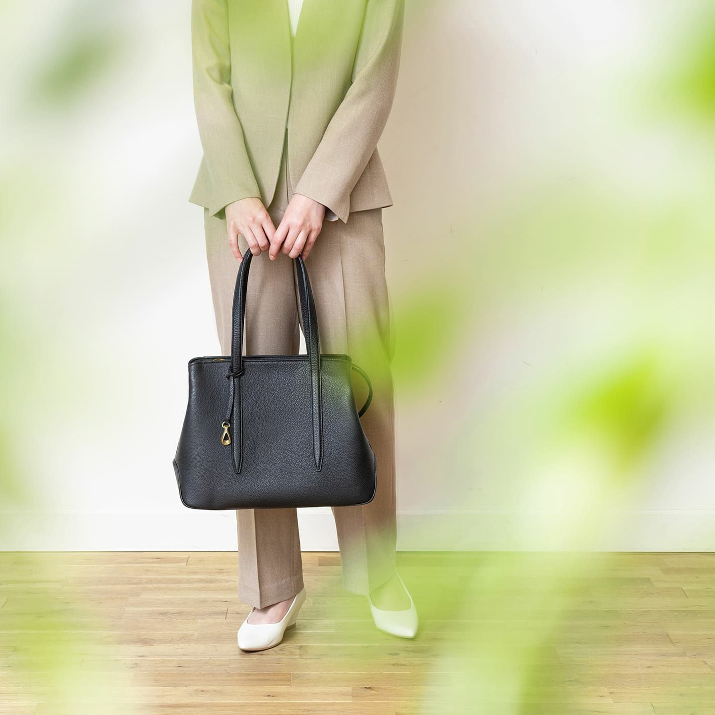 ETiAM シュリンク トートバッグ（S）　British Green シュリンク フラップトートバッグ(S)《Embrace》 - British Green