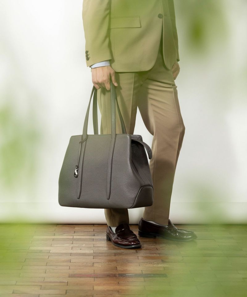 Color：Elephant Gray