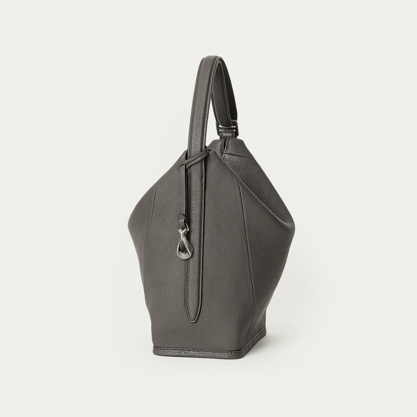 シェーブル ハンド＆バングルバッグ《Follow》 - Elephant Gray