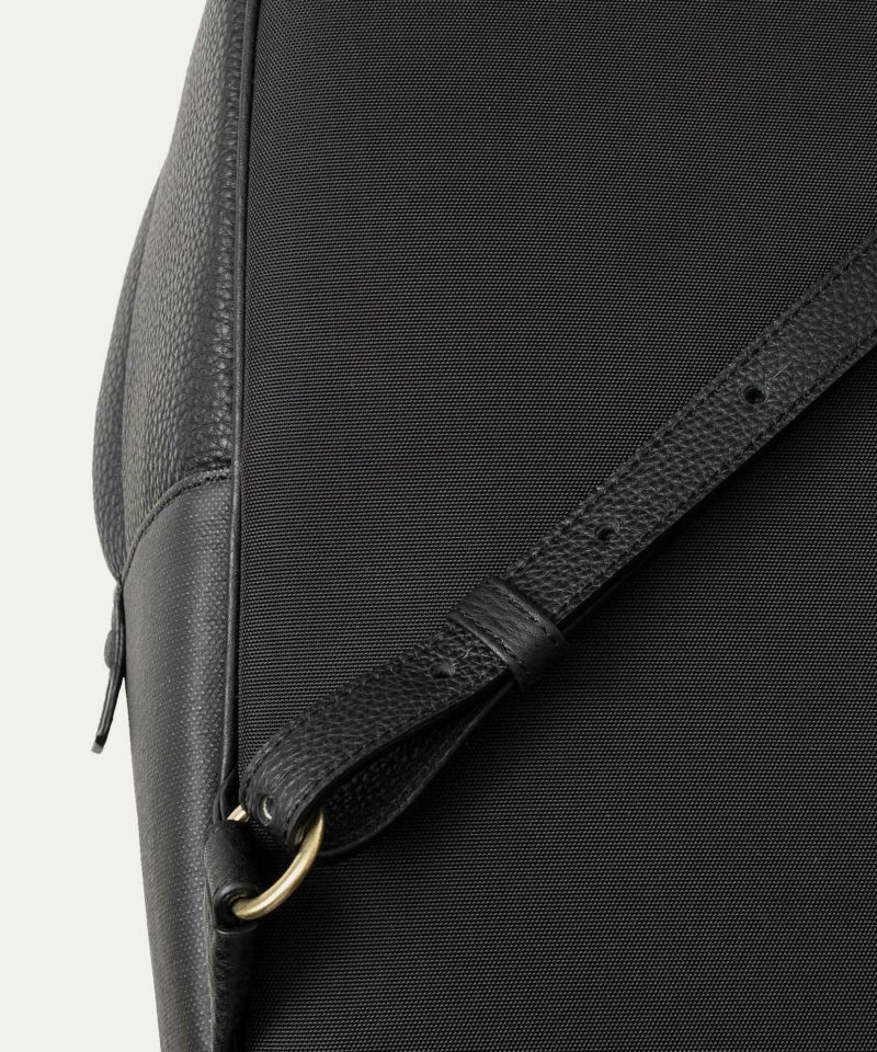 キャンバス バックパック《Strider》 - Deep Black - | ETiAM