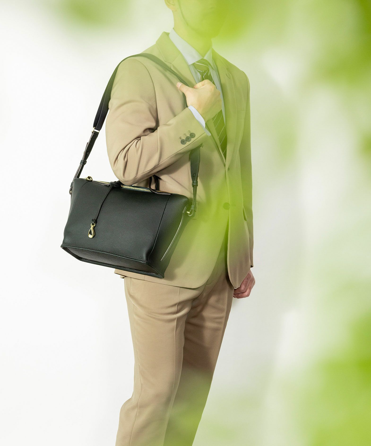 Color：British Green