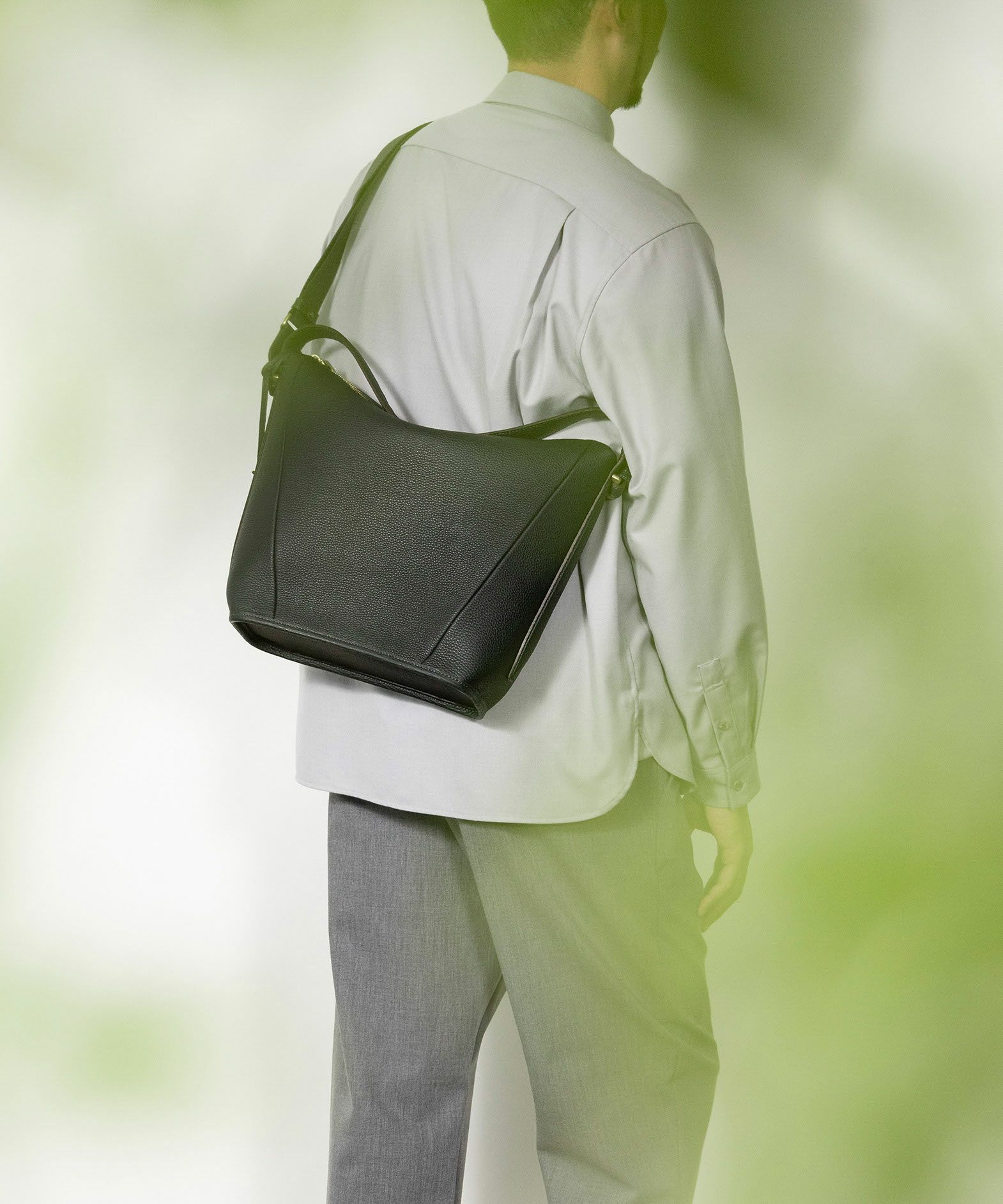 Color：British Green