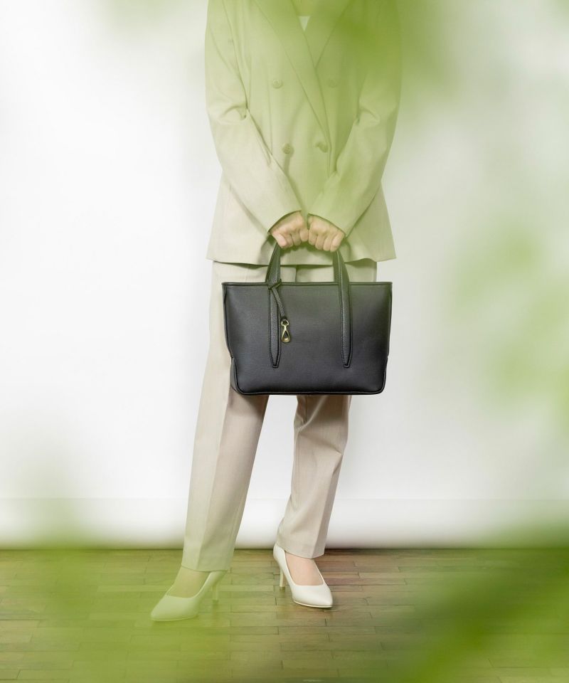 キャンバス ドライビングトートバッグ《Comfy》 - Deep Black - | ETiAM