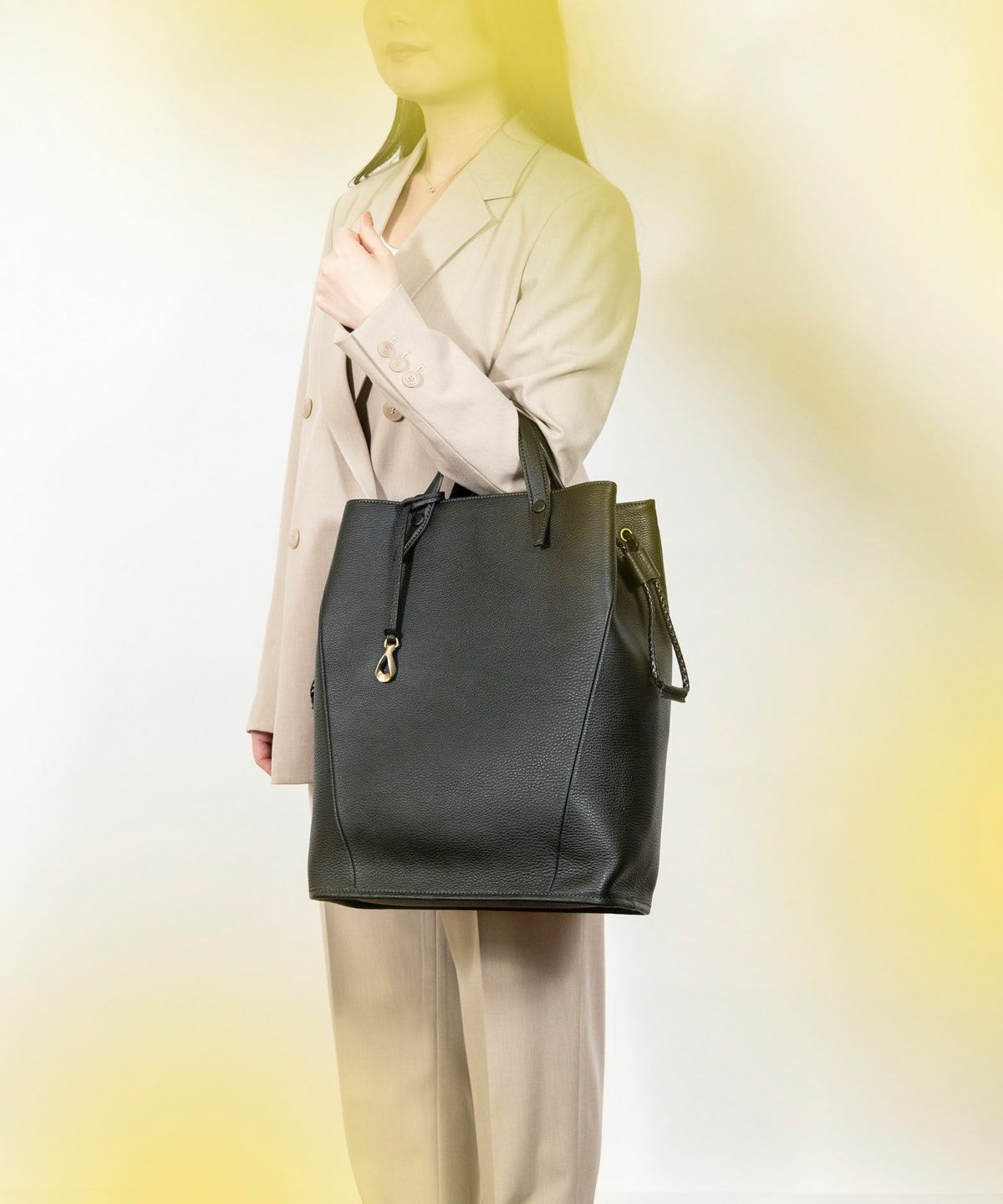 Color：British Green