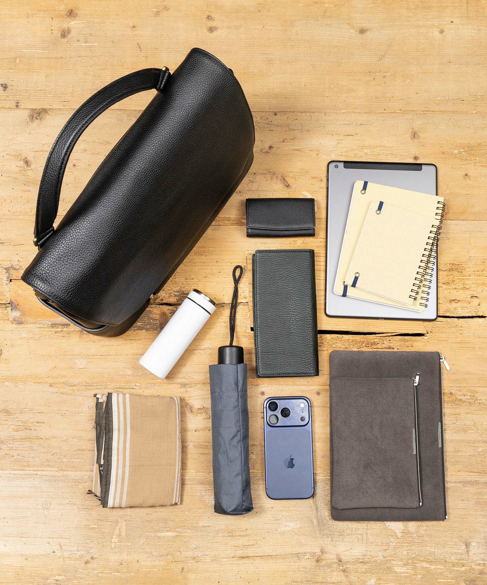 収納量の参考イメージとなります。　※Color：Black