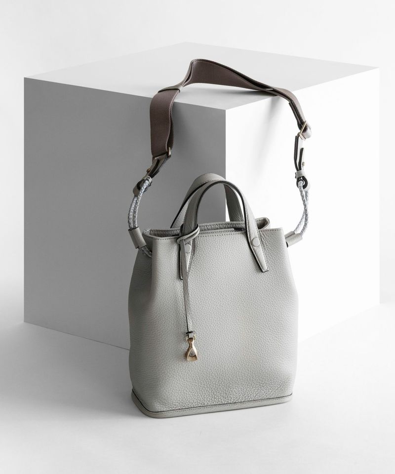 シュリンク ドローストリングショルダーバッグS 《Inflect》 - Light Gray -