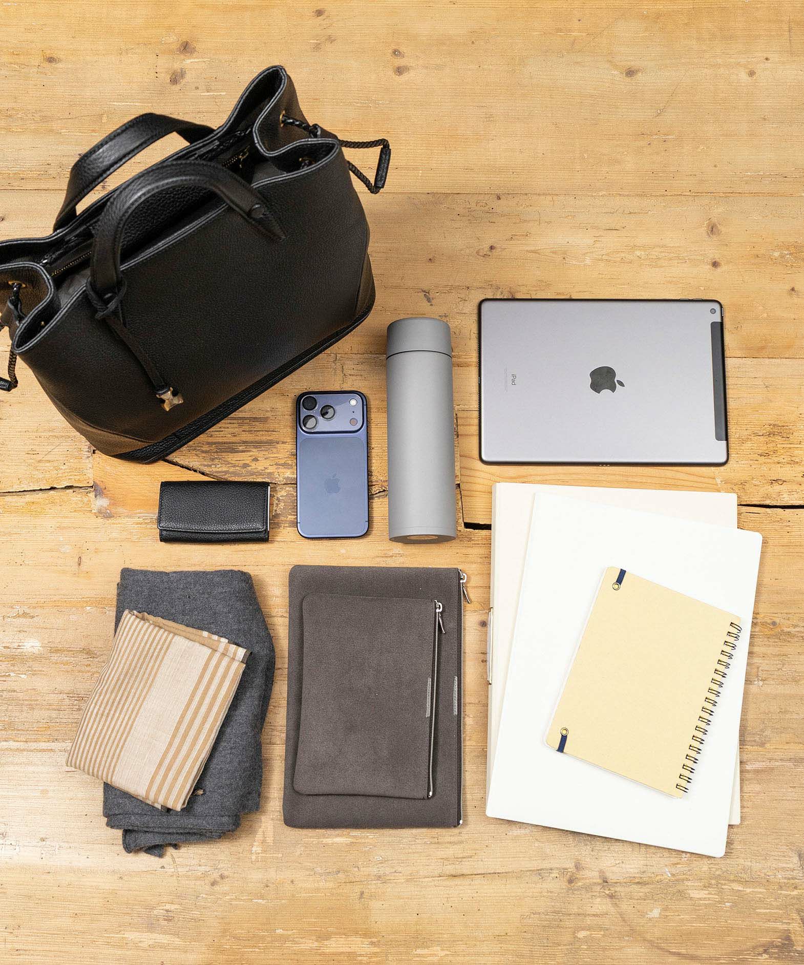 収納量の参考イメージとなります。　※Color：Black