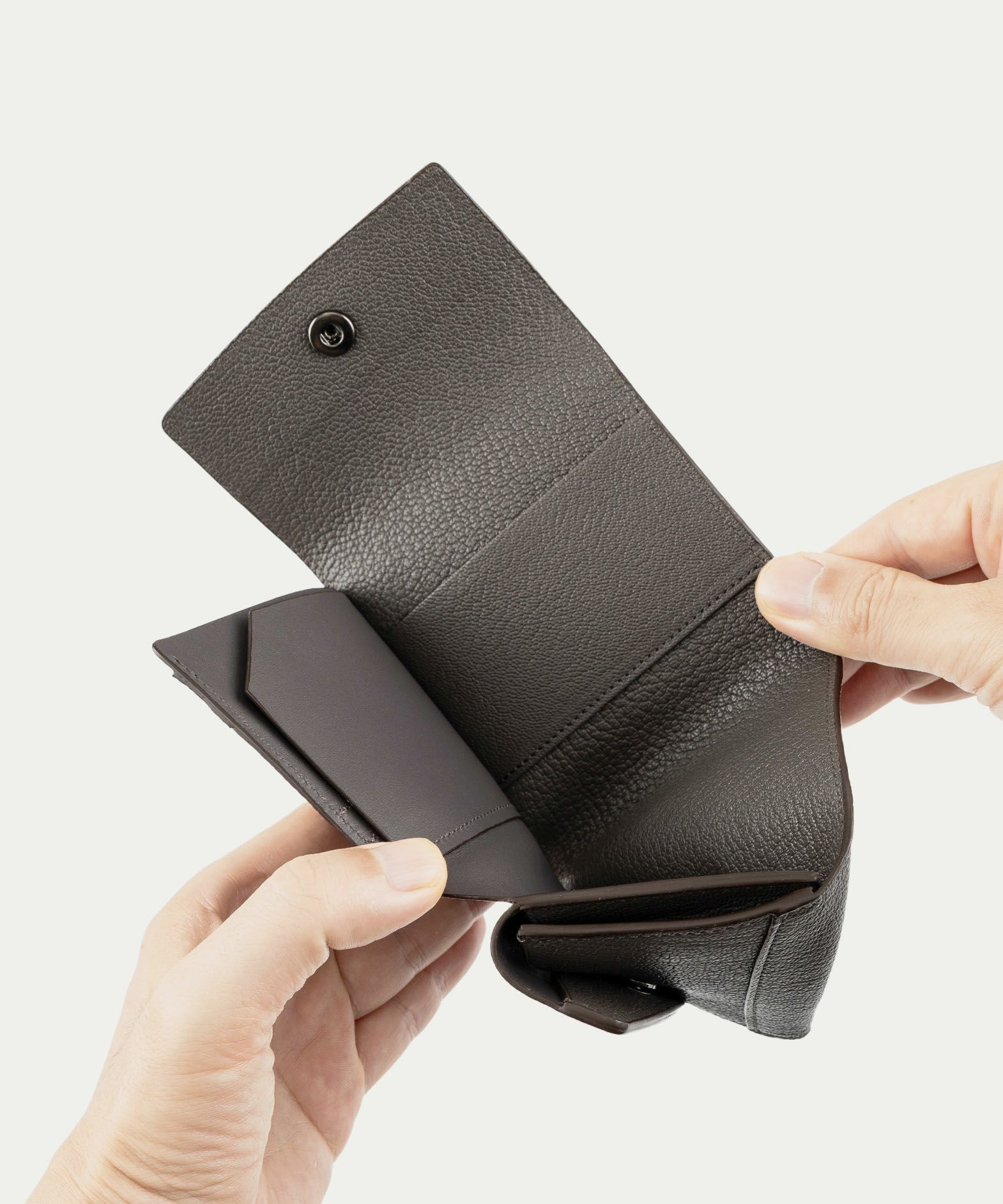 Color：Elephant Gray